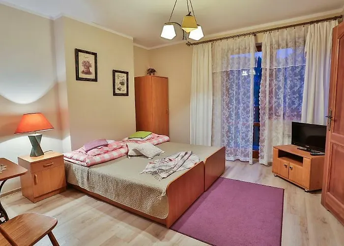 Osrodek Wczasowy Sokol *